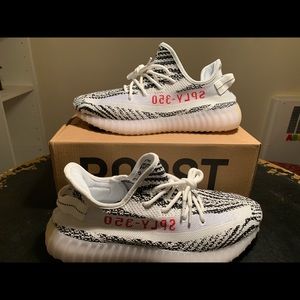 Yeezy 350 Boost v2